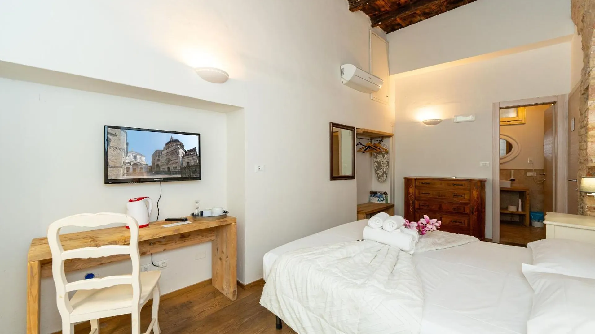 Mille E Una Notte Bergamo Guest house
